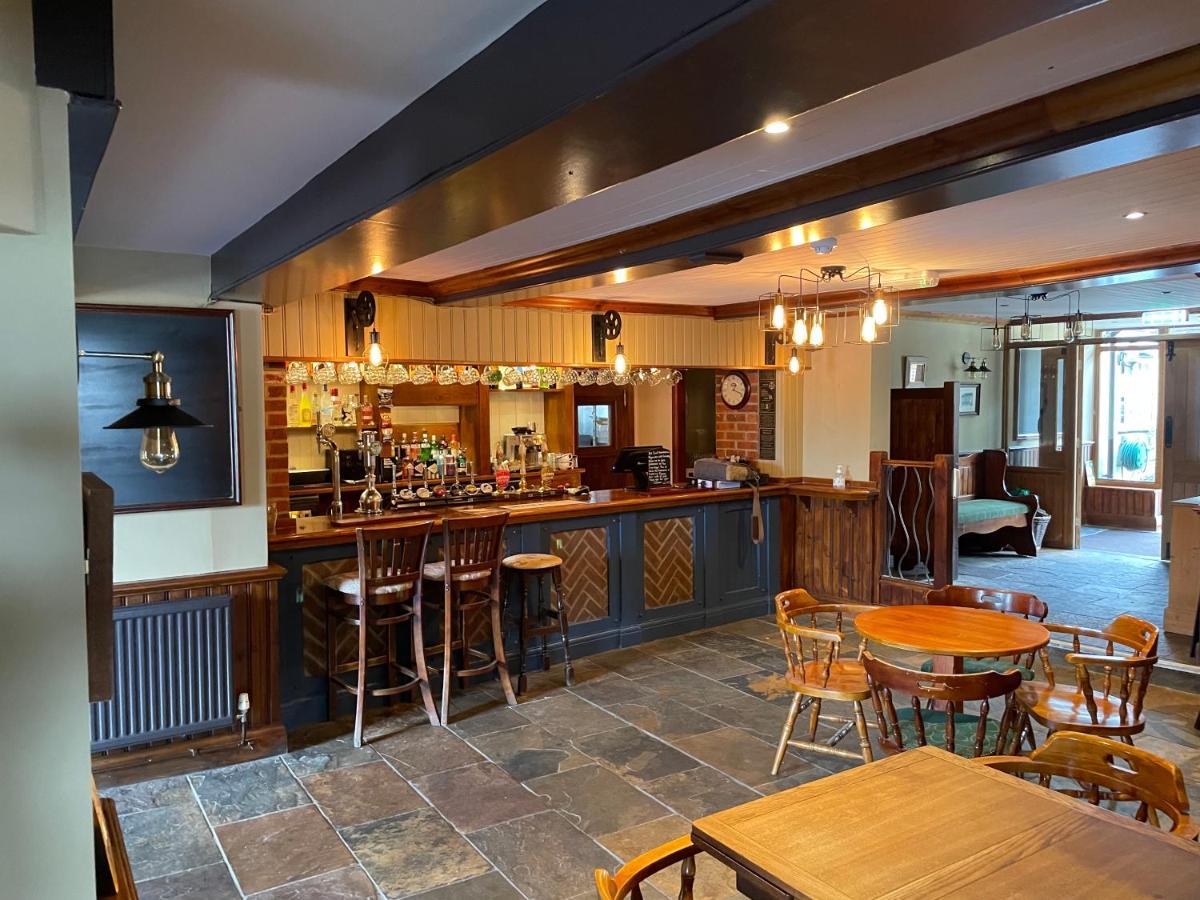 The Swan Inn East Ilsley Exterior photo